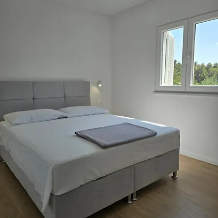 Holiday home Oliveta