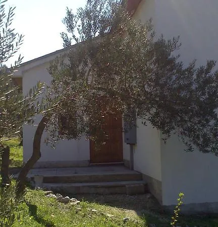 Holiday home Oliveta *