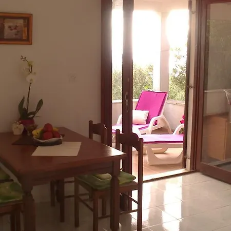 Holiday home Oliveta *